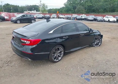 2018 Honda Accord Touring from USA, damaged, VIN 1HGCV1F9XJA002328